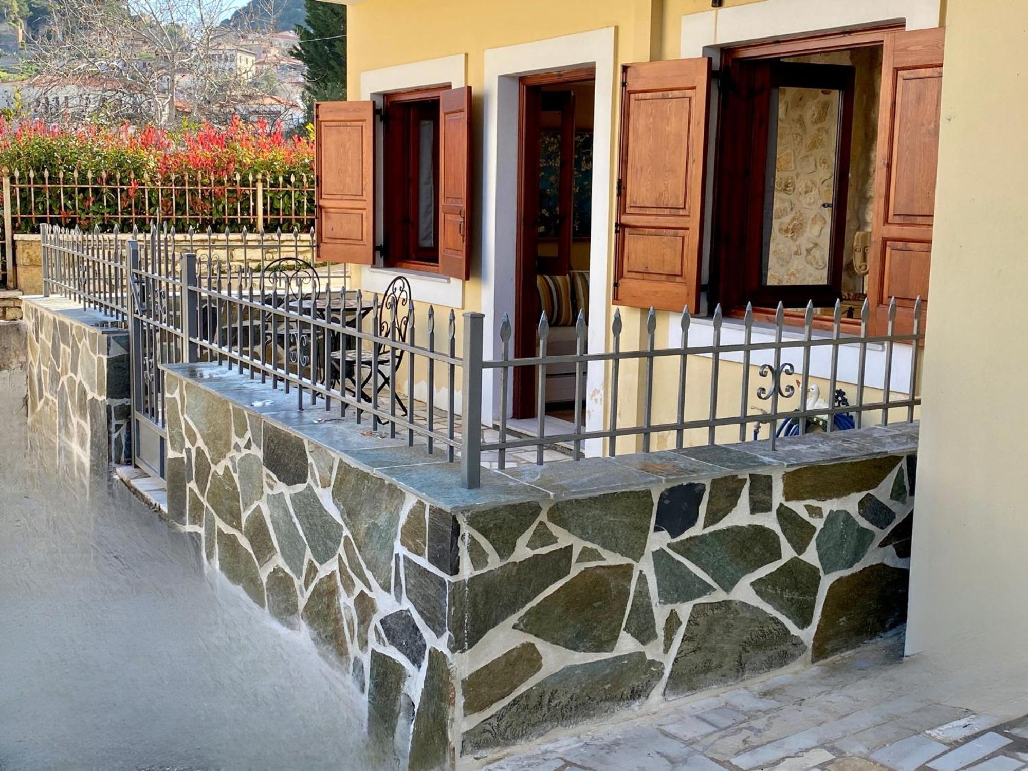 Panoraias Luxury Suite كيوبارِسِيا المظهر الخارجي الصورة